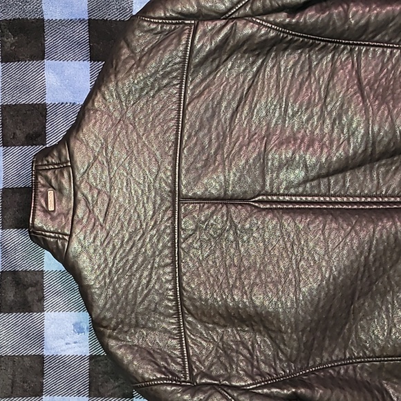 Calvin Klein. Faux-leather. Faux-fur Liner. Heavyweight. Motorcycle-style. Large - Picture 13 of 15